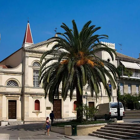 In Near Beaches & Pool *