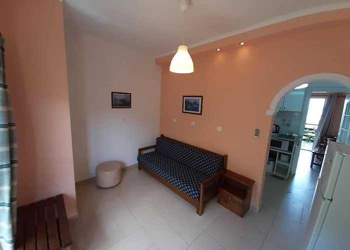 In Near Beaches & Pool Apartment *