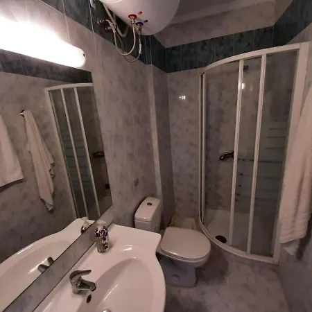 In Near Beaches & Pool Benitses (Corfu)