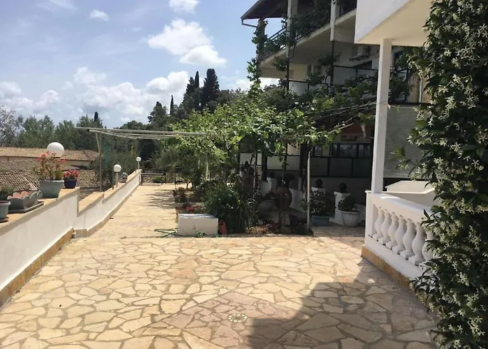 In Near Beaches & Pool