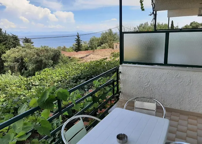 In Near Beaches & Pool Benitses (Corfu)