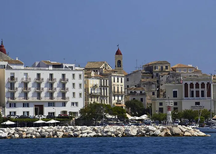 In Near Beaches & Pool Benitses (Corfu)